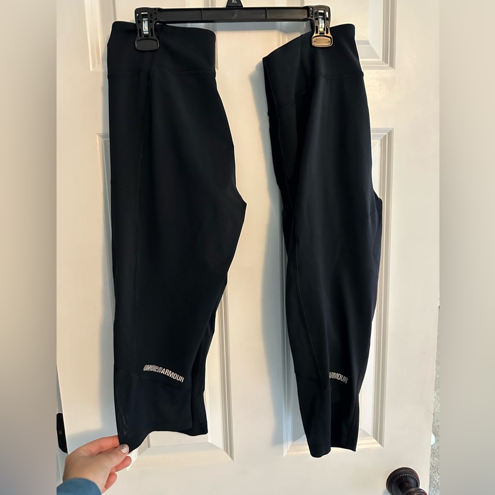 Under Armour Capri Bundle